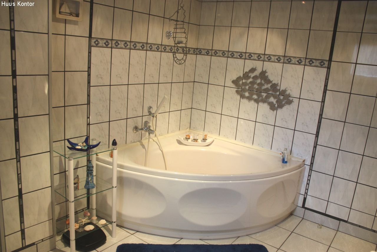 Badezimmer EG