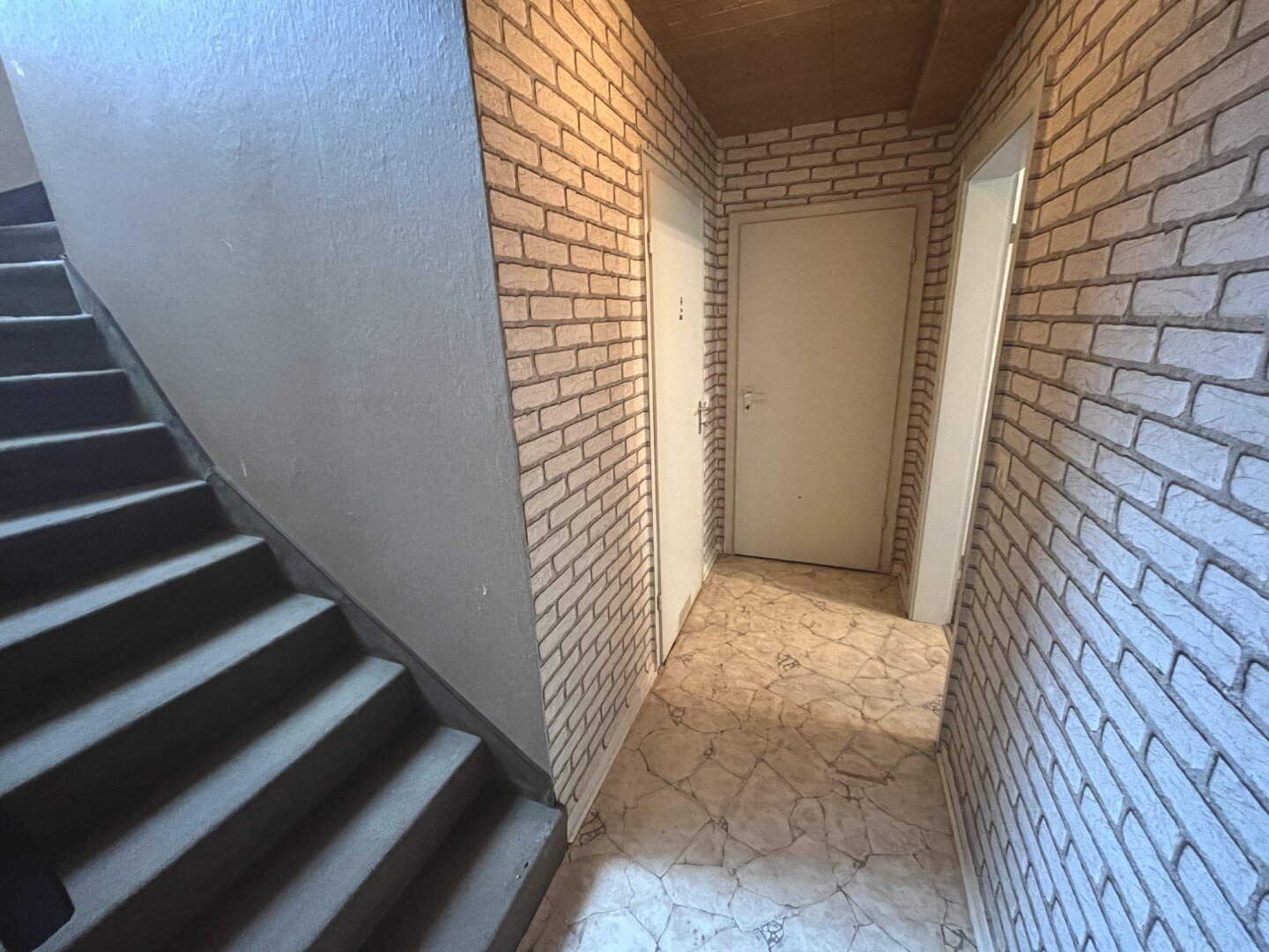 Flur Souterrain