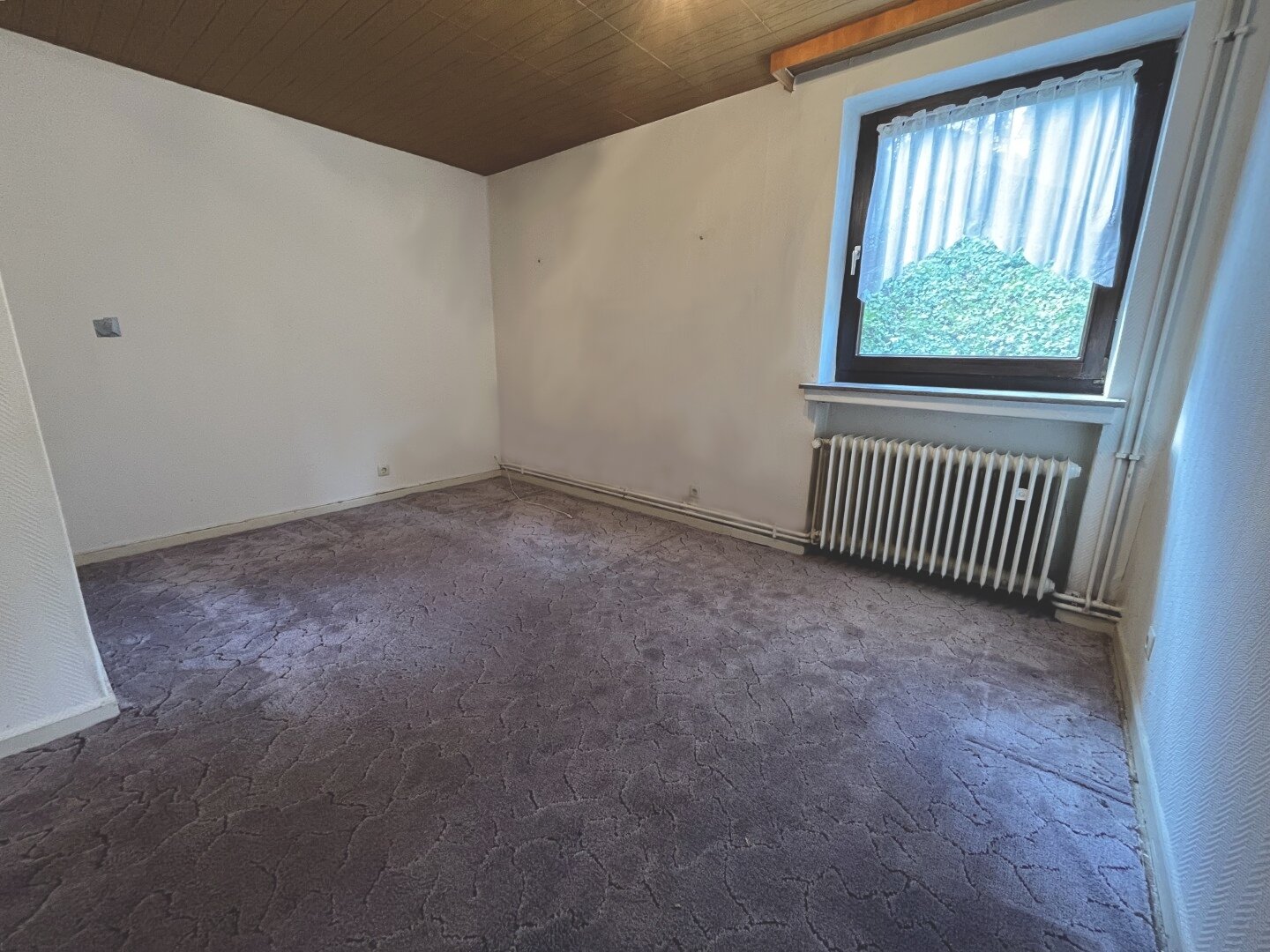 Wohnraum Souterrain