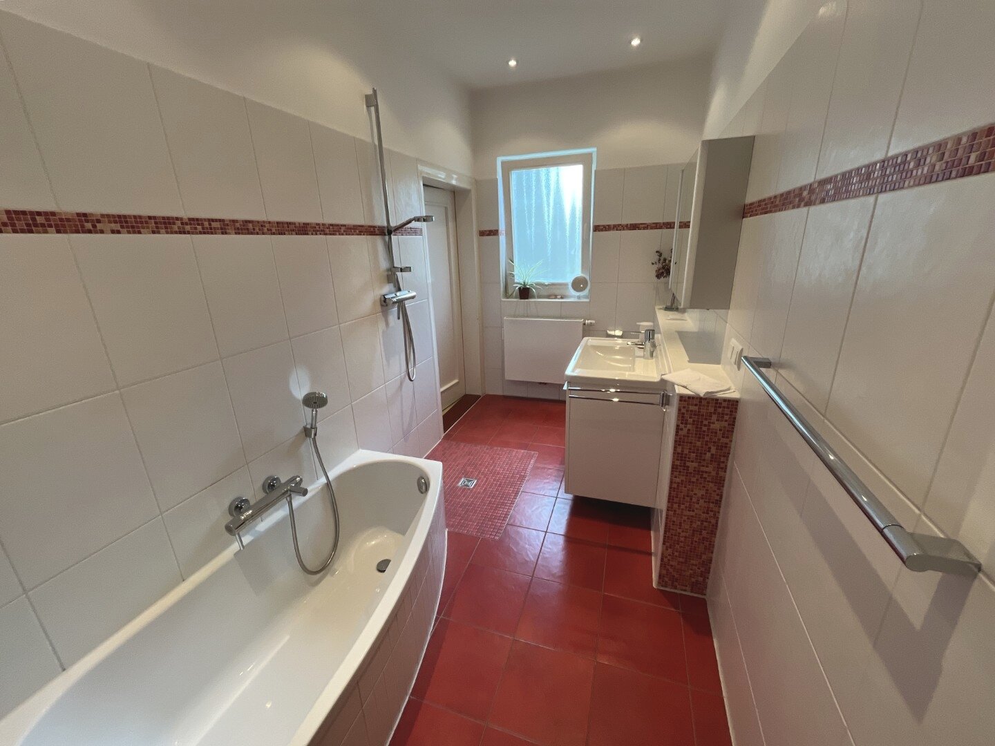Badezimmer EG