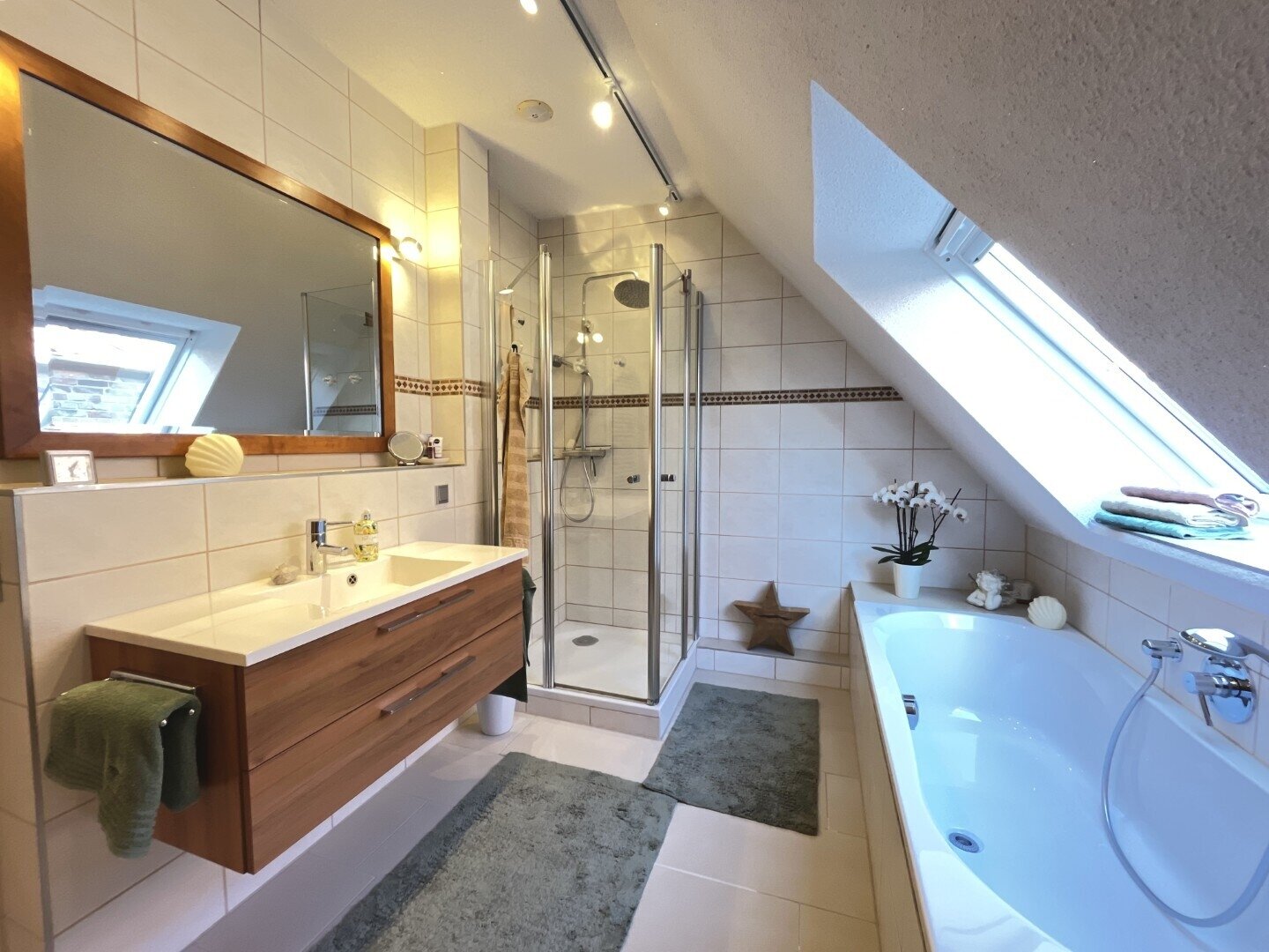 Badezimmer DG